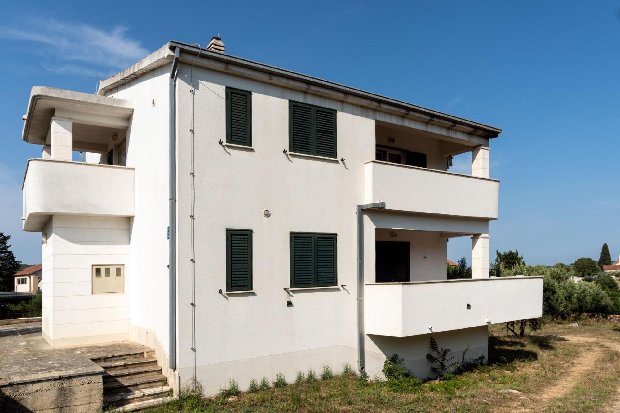 Mandalina House *